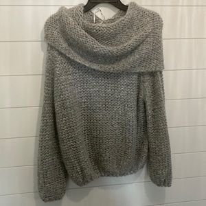 Grey knit chunky sweater